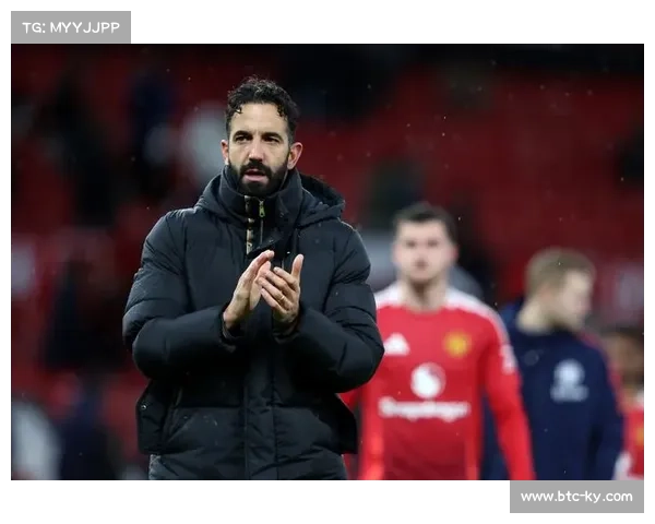 阿莫林谈曼联魔鬼赛程：轮换策略与卡塞米罗使用平衡之道