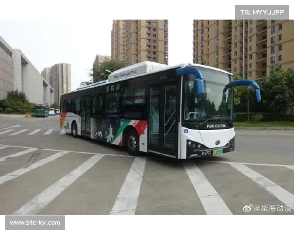 排球公交专线加密班次，观赛出行便捷